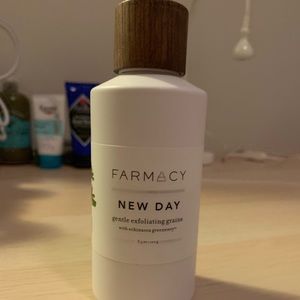 Farmacy New Day Gentle Exfoliating Grains